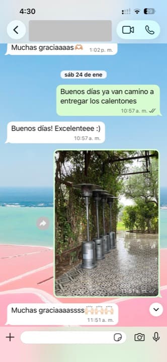 Mensaje de WhatsApp de un cliente recomendando ClimaXpress